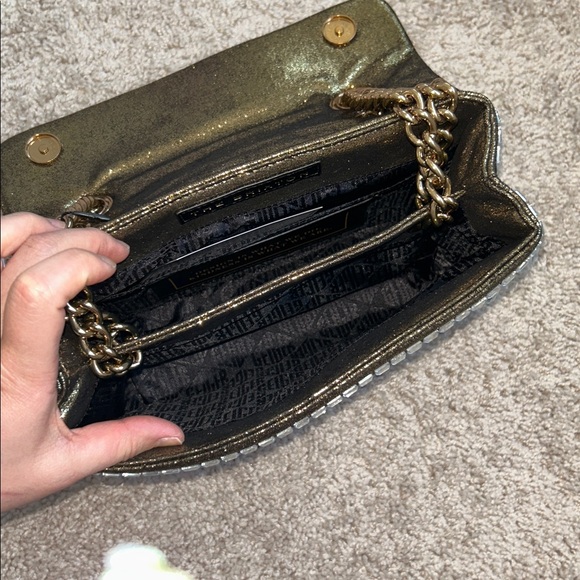 Kurt Geiger Silver Crossbody Bag with Gold Chain - Picture 12 of 14